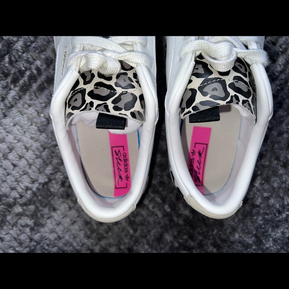 Adidas Originals Sleek - Picture 9 of 12